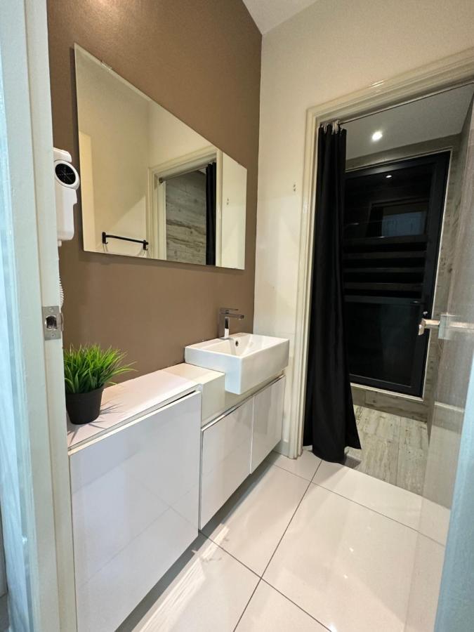 Arti Mont Kiara Lejlighedshotel Kuala Lumpur Eksteriør billede