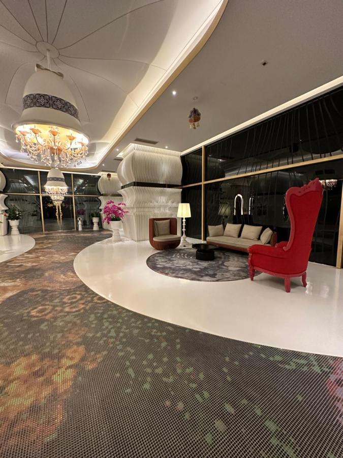 Arti Mont Kiara Lejlighedshotel Kuala Lumpur Eksteriør billede